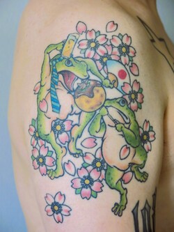 蛙|腕　カラー　蛙　カエル　桜　お花見　たこ焼き